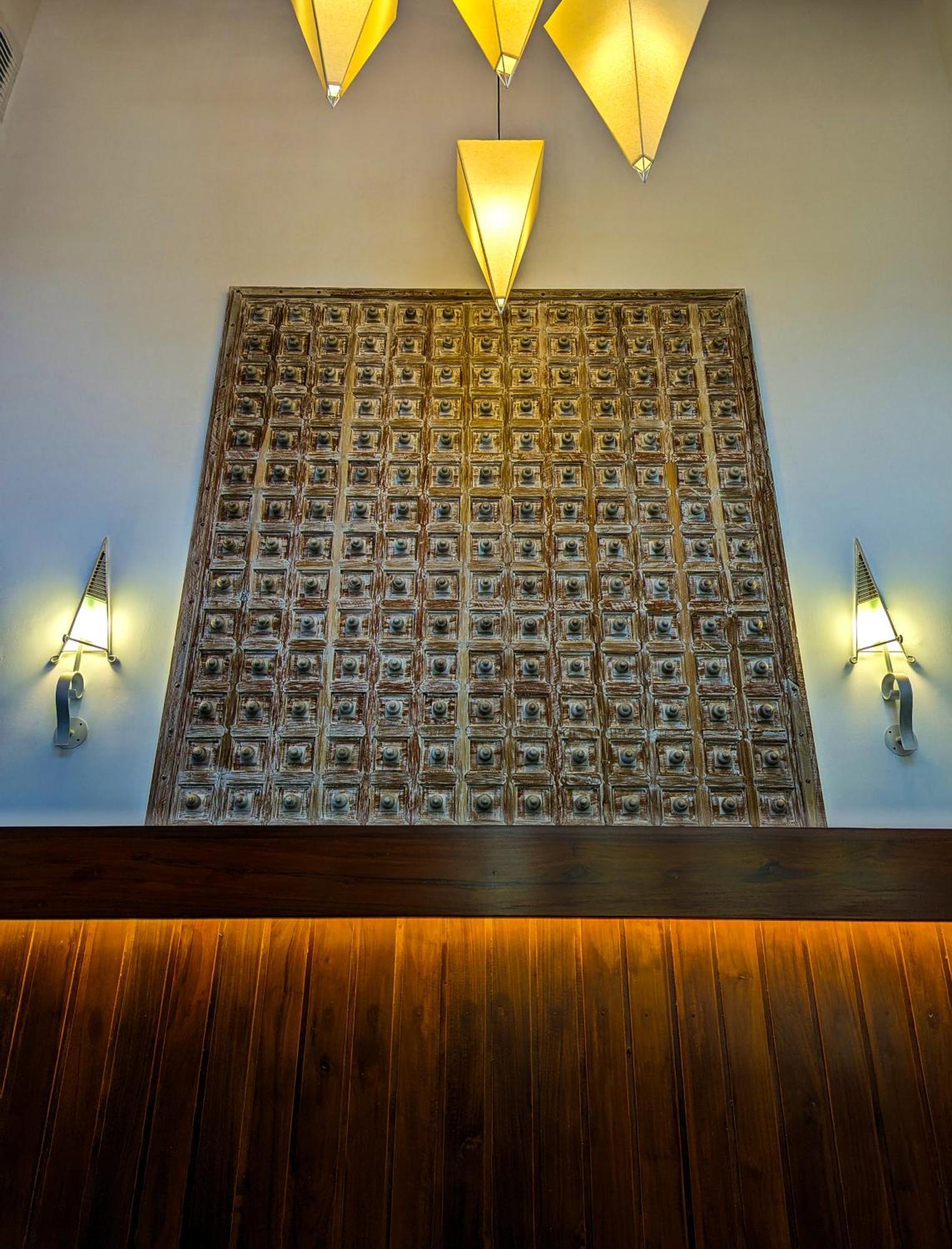 Livin Lush Luxury Retreat Hotel Анурадхапура Екстериор снимка