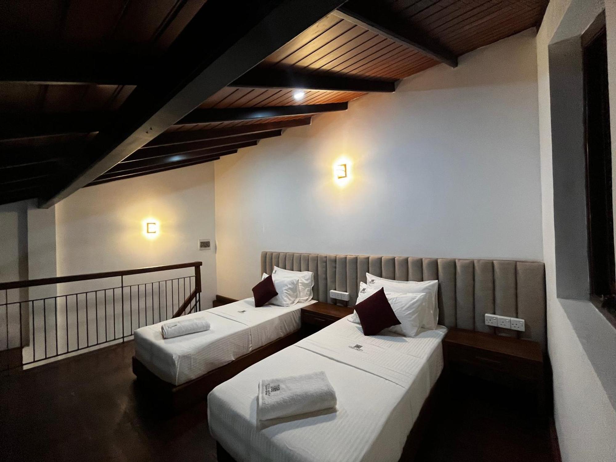 Livin Lush Luxury Retreat Hotel Анурадхапура Екстериор снимка