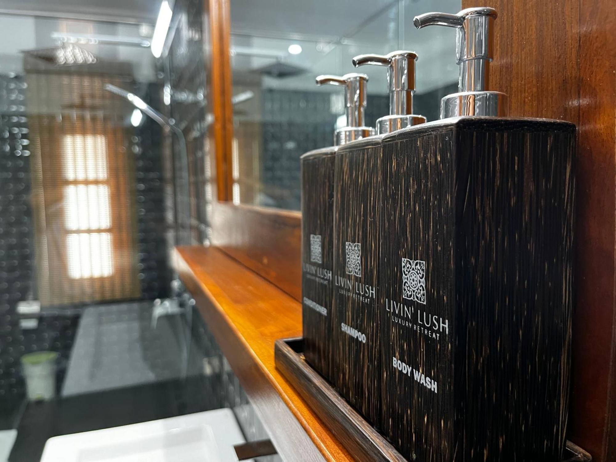 Livin Lush Luxury Retreat Hotel Анурадхапура Екстериор снимка