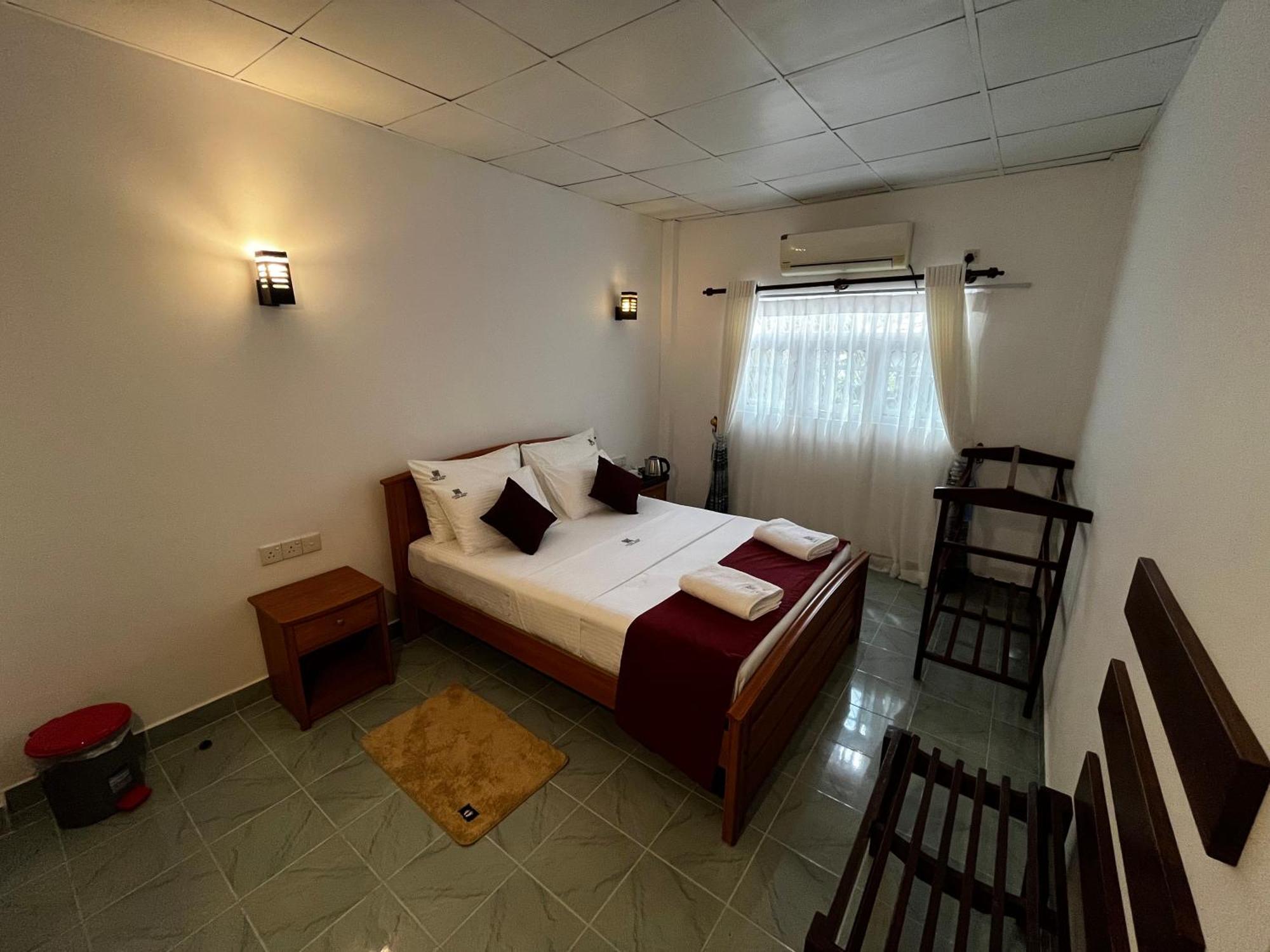 Livin Lush Luxury Retreat Hotel Анурадхапура Екстериор снимка